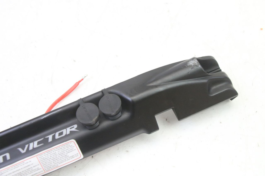 photo de BAJO DE CAJA IZQUIERDO DUALTRON VICTOR LIMITED 1 - Otra perspectiva