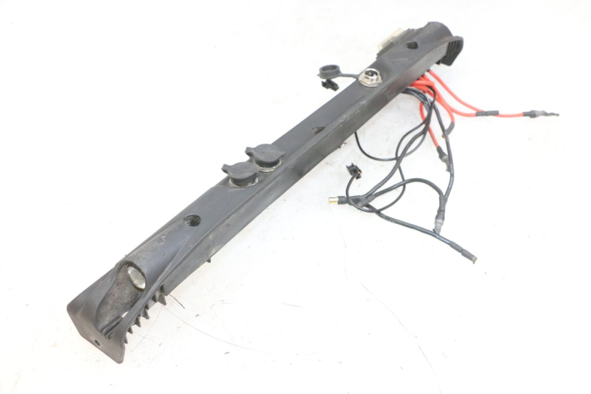 photo de BAJO DE CAJA IZQUIERDO DUALTRON VICTOR LIMITED 1 - Marcados y referencias originales