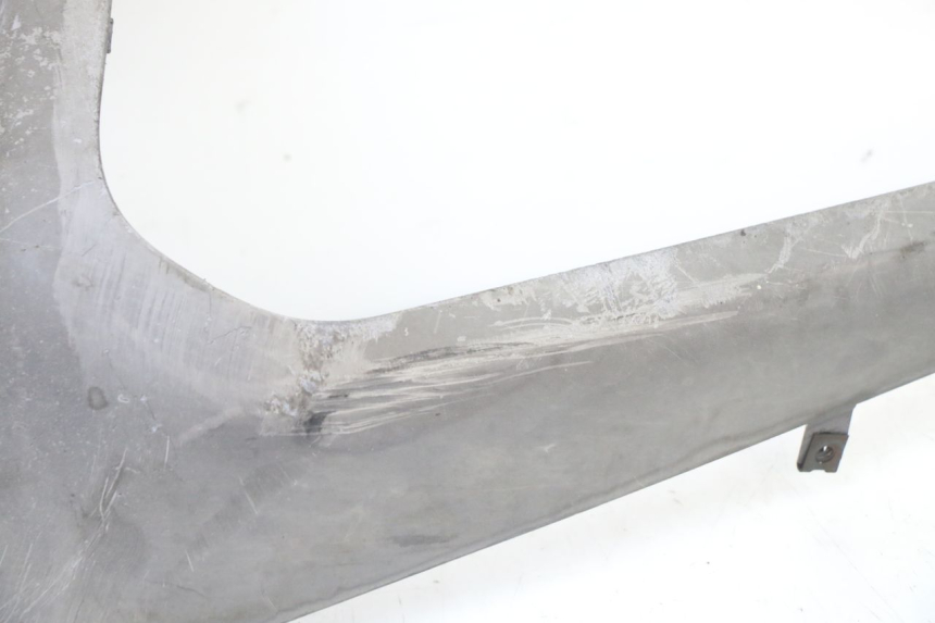 photo de FALDóN IZQUIERDO YAMAHA XMAX X-MAX 125 (2006 - 2009) - Zoom estado de uso