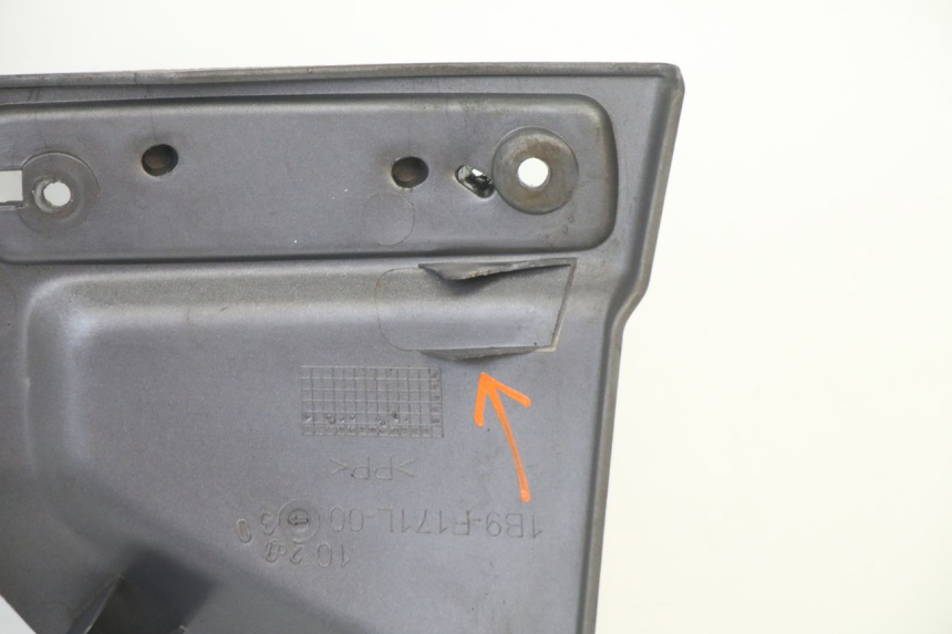 photo de FALDóN IZQUIERDO YAMAHA XMAX X-MAX 125 (2006 - 2009) - Estado de la superficie y material