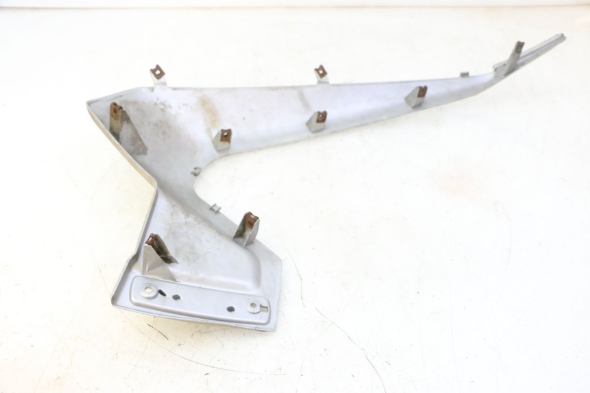 photo de BAJO CARENADO IZQUIERDA YAMAHA X-MAX XMAX 250 (2006 - 2009) - Zoom estado de uso