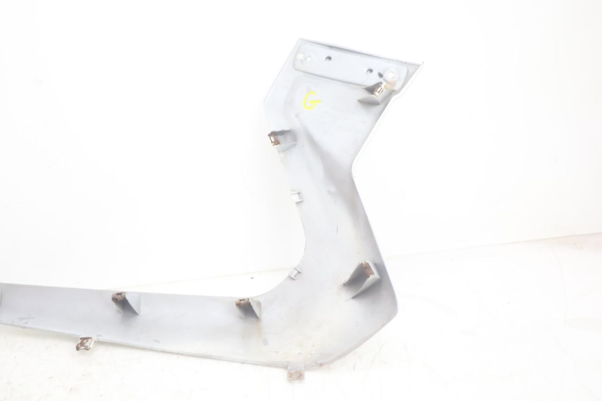 photo de FALDóN IZQUIERDO YAMAHA XMAX X-MAX 125 (2006 - 2009) - Marcados y referencias originales