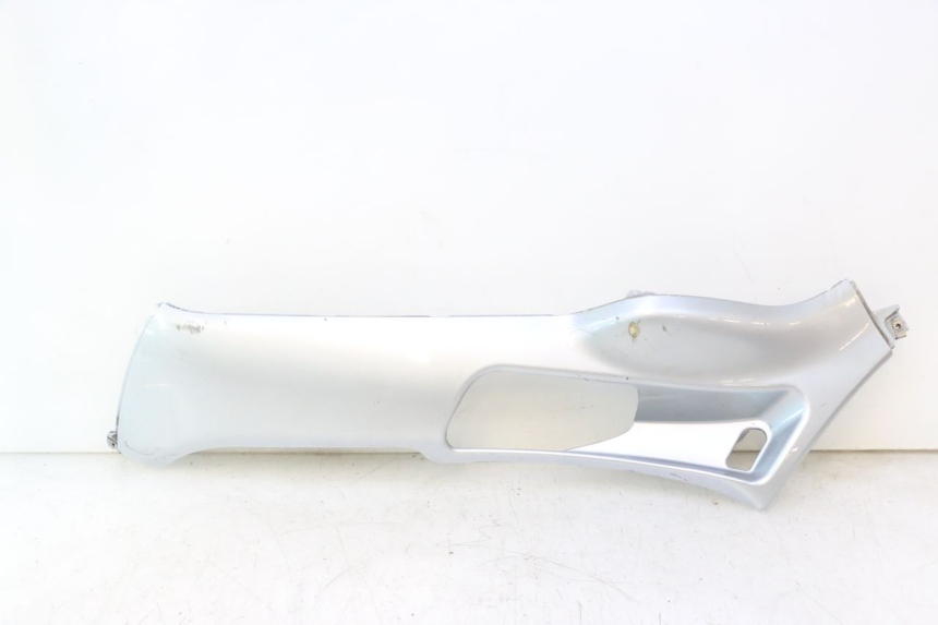 photo de BAJO CARENADO IZQUIERDA PIAGGIO X8 STREET 125 (2006 - 2007) - Vista principal