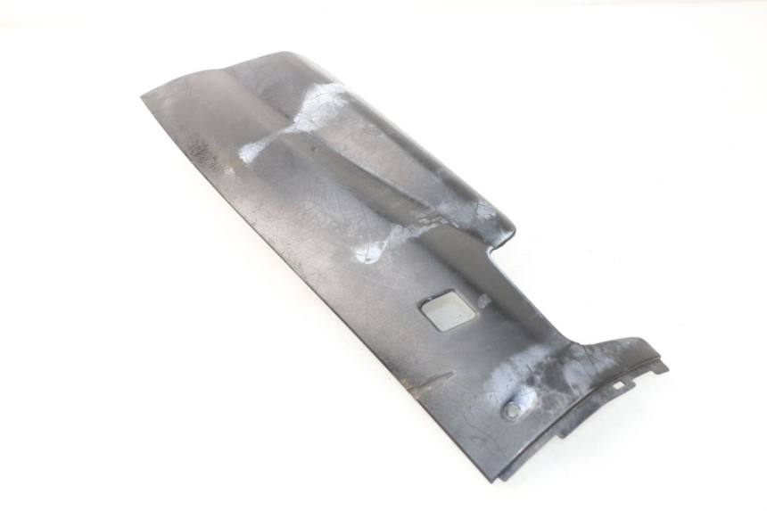 photo de BAJO CARENADO IZQUIERDA YAMAHA YP MAJESTY 125 (1998 - 2001) - Vista general del producto