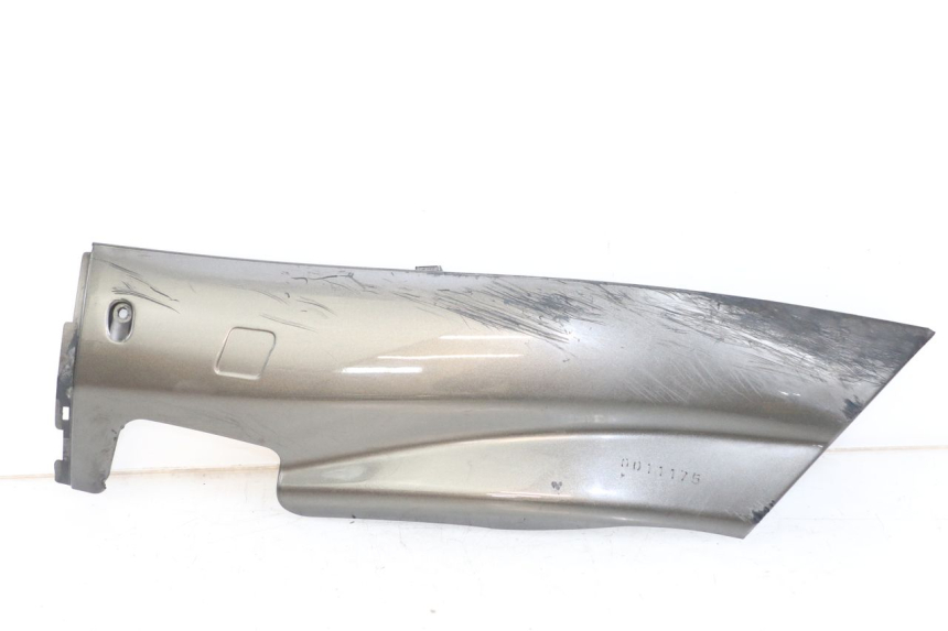 photo de BAJO CARENADO IZQUIERDA YAMAHA YP MAJESTY 125 (2002 - 2006) - Vista principal