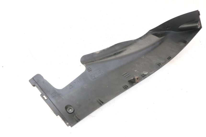 photo de BAJO CARENADO IZQUIERDA YAMAHA YP MAJESTY 125 (2007 - 2010) - Otra perspectiva