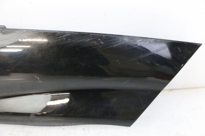 photo de BAJO CARENADO IZQUIERDA YAMAHA YP MAJESTY 125 (2007 - 2010) - Vista general del producto