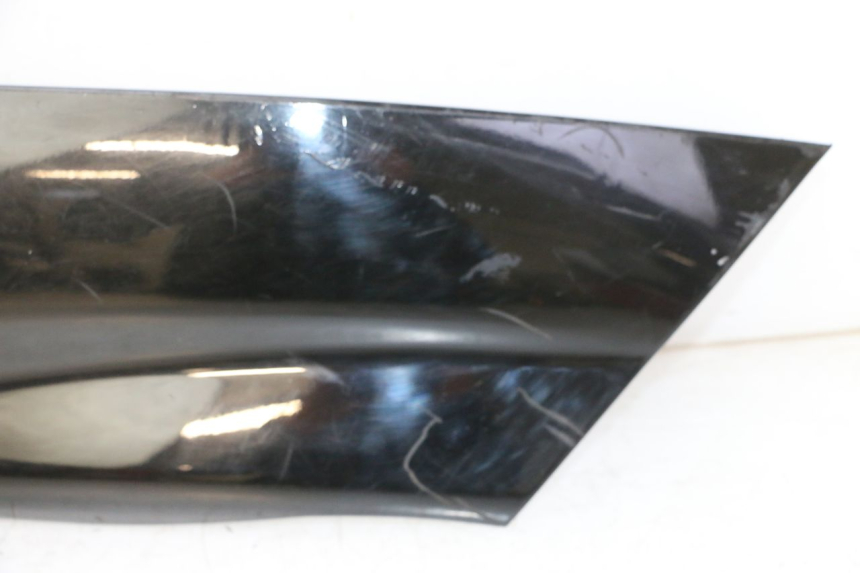 photo de BAJO CARENADO IZQUIERDA YAMAHA YP MAJESTY 125 (2007 - 2010) - Otra perspectiva