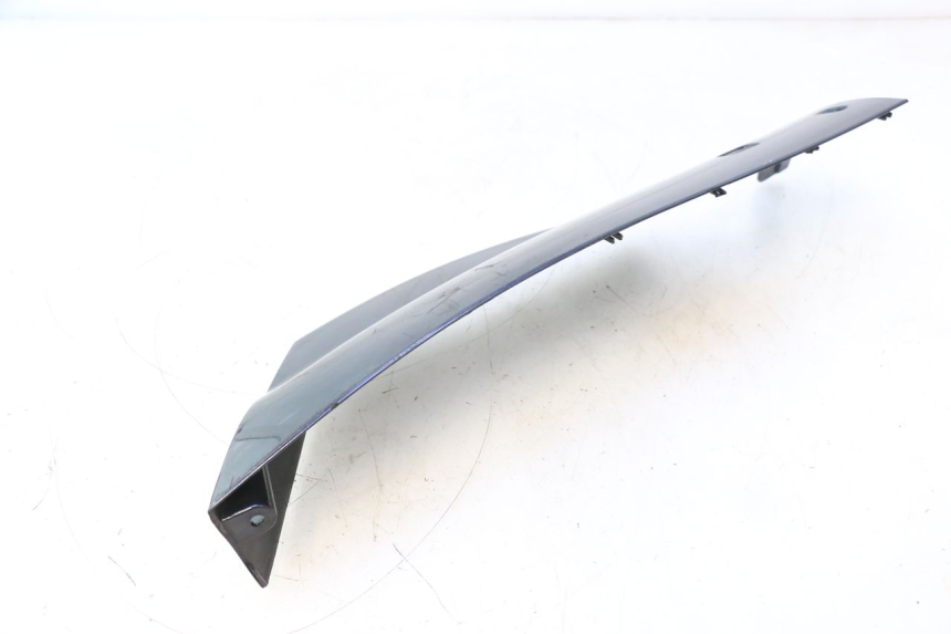 photo de BAJO CARENADO IZQUIERDA YAMAHA YP MAJESTY 125 (1998 - 2001) - Otra vista del artículo
