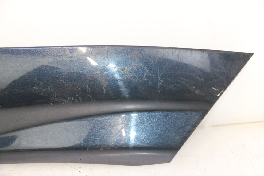 photo de BAJO CARENADO IZQUIERDA YAMAHA YP MAJESTY 125 (1998 - 2001) - Zoom estado de uso