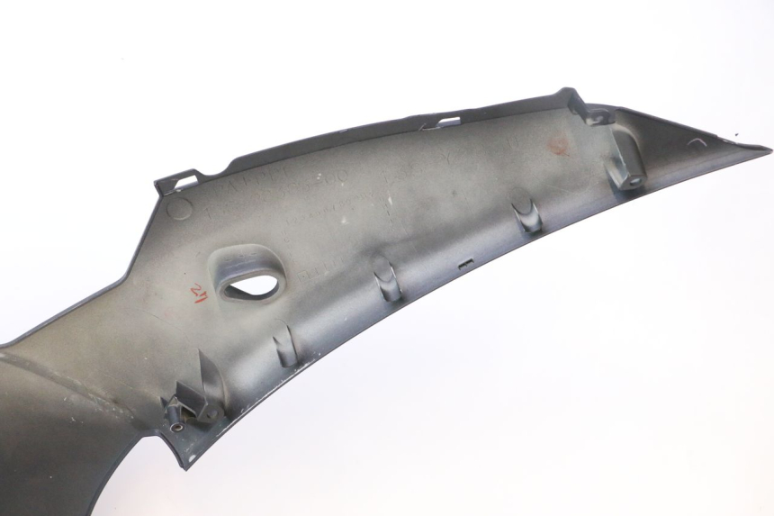 photo de BAJO CARENADO IZQUIERDA YAMAHA YZF R6 600 (2008 - 2009) - Primer plano de alta resolución