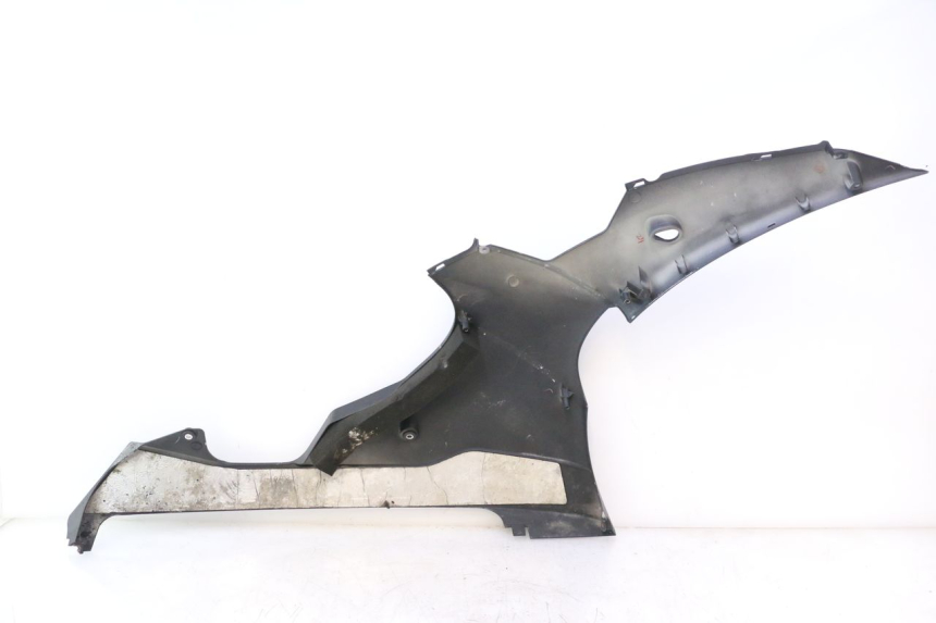 photo de BAJO CARENADO IZQUIERDA YAMAHA YZF R6 600 (2008 - 2009) - Detalles de los puntos de fijación