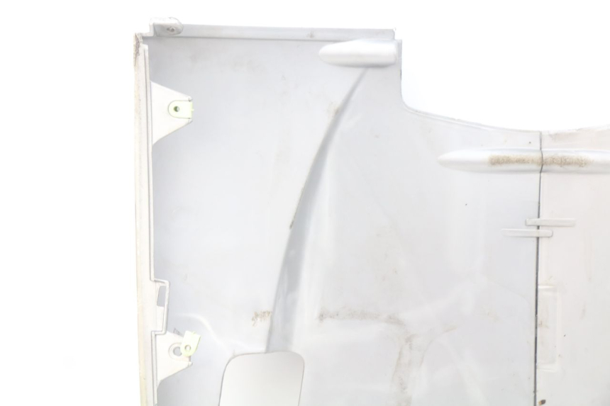 photo de BAJO DE CHASIS PEUGEOT GEOPOLIS 400 (2007 - 2013) - Primer plano técnico