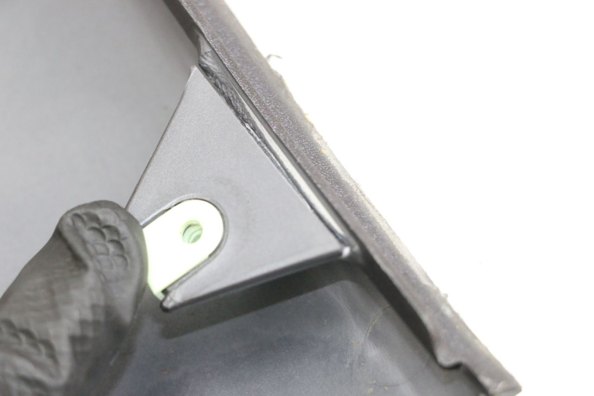 photo de Faldón PEUGEOT GEOPOLIS RS 125 (2007 - 2009) - Detalle de la pieza