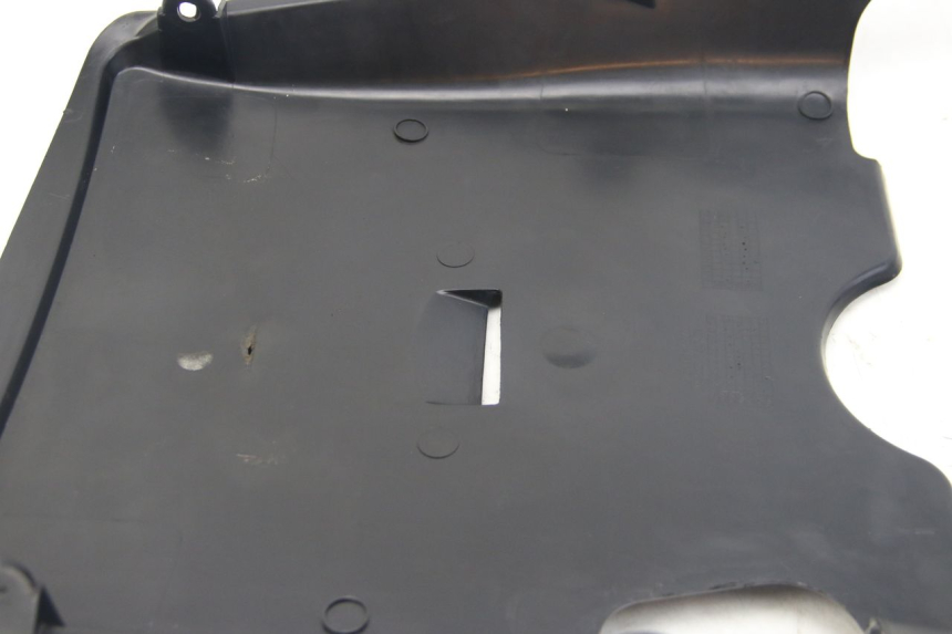 photo de BAJO DE CHASIS SYM JET 4 4T 50 (2018 - 2021) - Otra vista del artículo