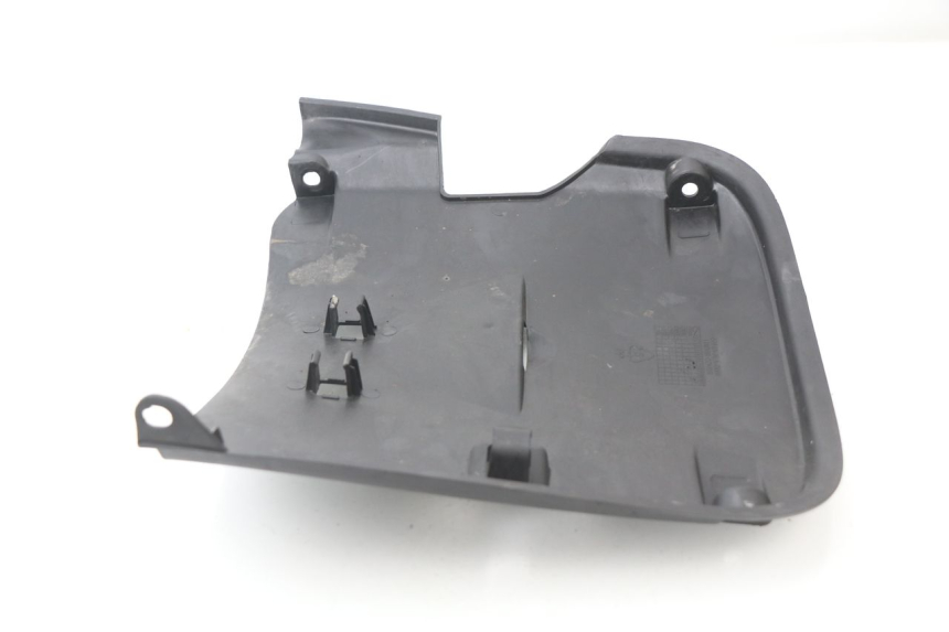 photo de BAJO CARENADO SYM JET 4 50 (2010 - 2014) - Detalle de la pieza