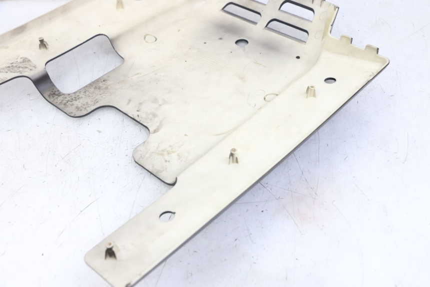 photo de BAJO CARENADO JM MOTORS VX 125 (2022 - 2025) - Zoom estado de uso