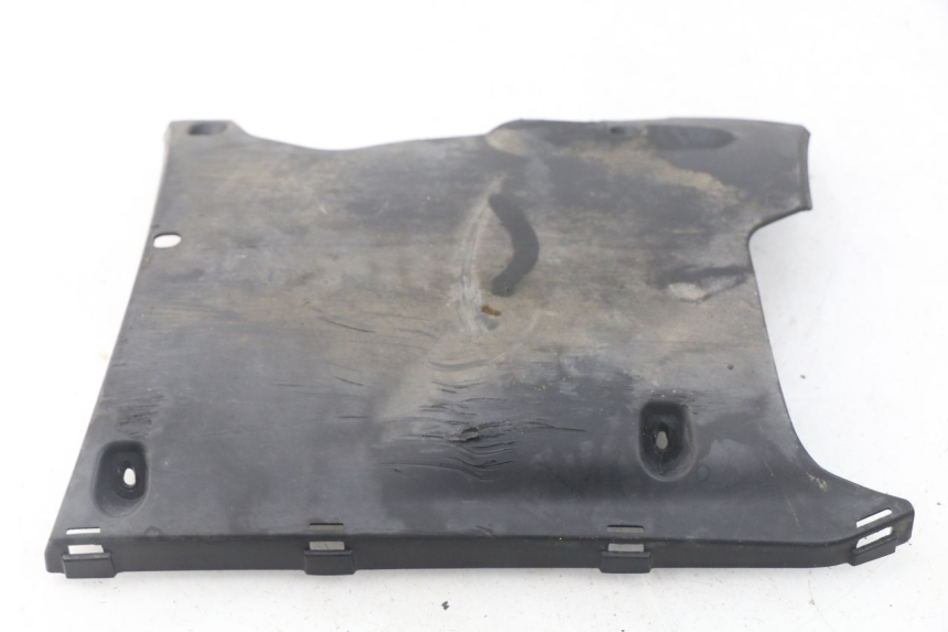 photo de FALDóN PEUGEOT KISBEE 2T 50 (2010 - 2017) - Zoom estado de uso