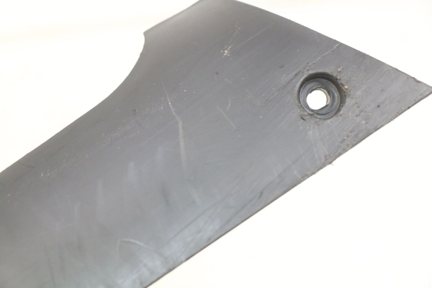 photo de BAJO DE CHASIS PEUGEOT KISBEE 4T 50 (2018 - 2022) - Zoom estado de uso