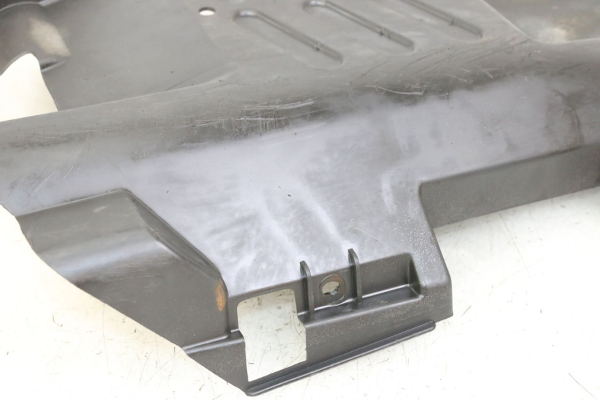 photo de BAJO CARENADO KYMCO DINK 4T 50 (2007 - 2018) - Primer plano técnico