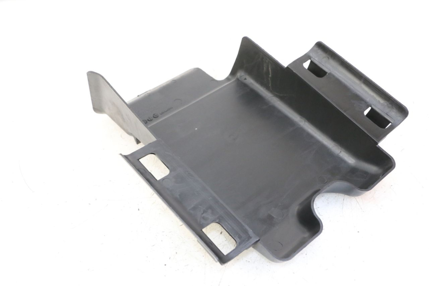 photo de BAJO CARENADO KYMCO XCITING 500 (2007 - 2010) - Detalle de la pieza