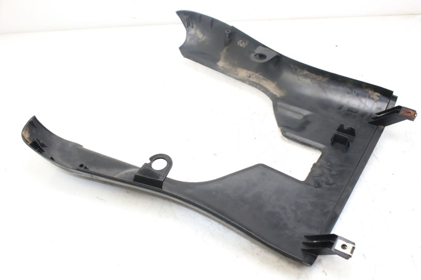 photo de BAJO CARENADO PIAGGIO LIBERTY 4T 50 (2004 - 2008) - Estado de la superficie y material