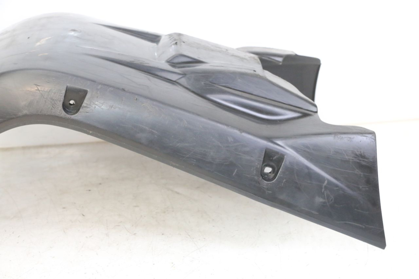 photo de FALDONES MBK BOOSTER SPIRIT NAKED 50 (2004 - 2017) - Características distintivas