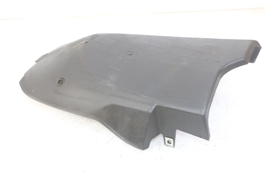 photo de BAJO CARENADO PIAGGIO NRG POWER PUREJET 50 (2018 - 2021) - Primer plano técnico