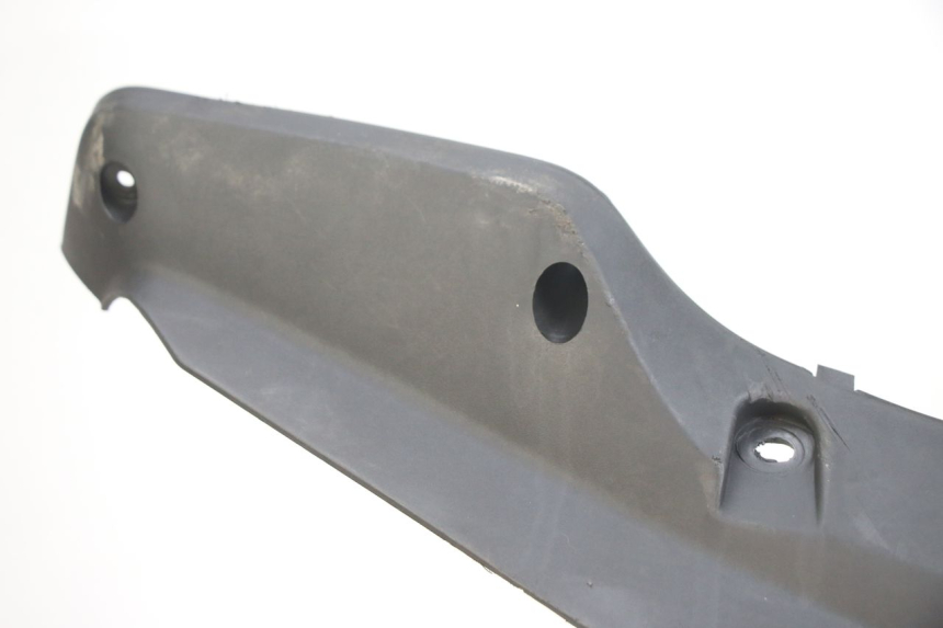 photo de BAJO DEL CHASIS SYM ORBIT 2 TS 2T 50 (2011 - 2016) - Detalle de la pieza