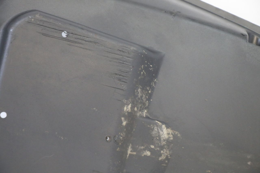 photo de BAJO CARENADO SYM ORBIT III 3 4T 50 (2021 - 2025) - Primer plano técnico