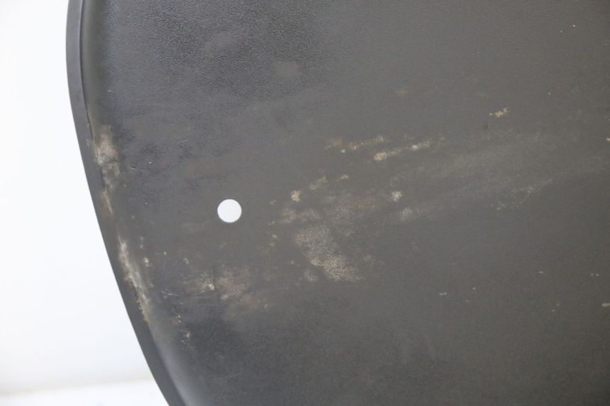 photo de BAJO CARENADO SYM ORBIT III 3 4T 50 (2021 - 2025) - Detalles de los puntos de fijación