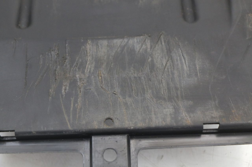 photo de BAJO CARENADO HONDA PCX (JF28) 125 (2009 - 2011) - Primer plano técnico