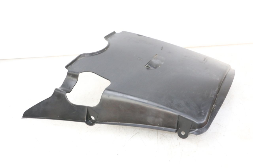 photo de BAJO CARENADO PEUGEOT BELVILLE 125 (2017 - 2021) - Primer plano técnico