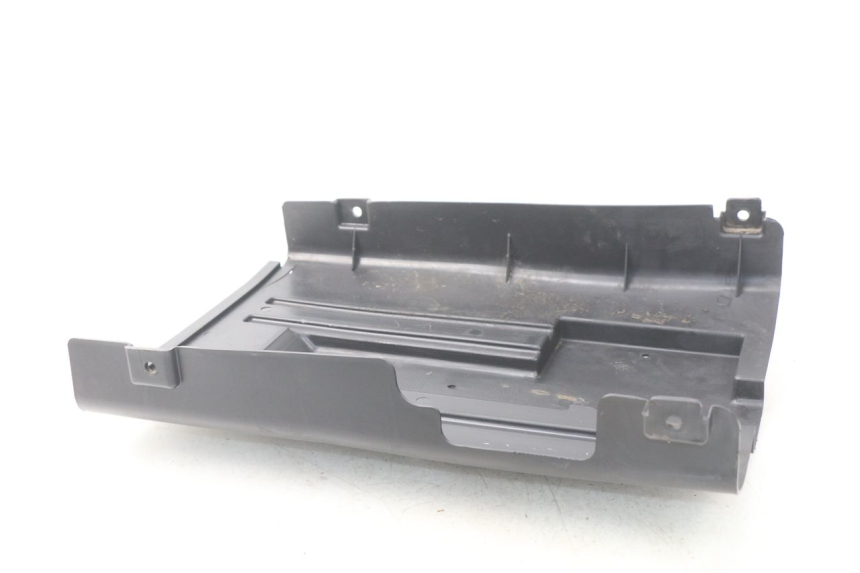 photo de BAJO CARENADO DAELIM S2 FI 125 (2008 - 2017) - Detalles de los puntos de fijación