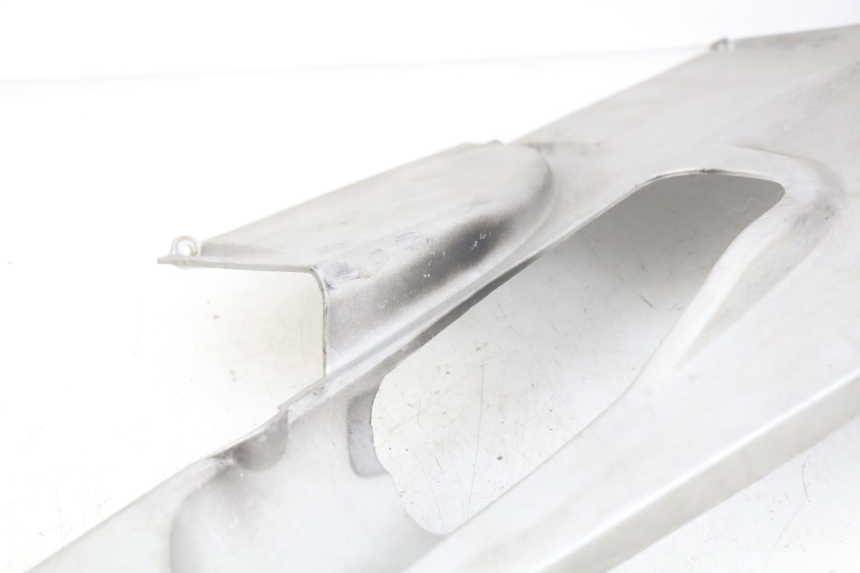 photo de FALDONES PEUGEOT SATELIS 125 (2010 - 2012) - Detalles de los puntos de fijación