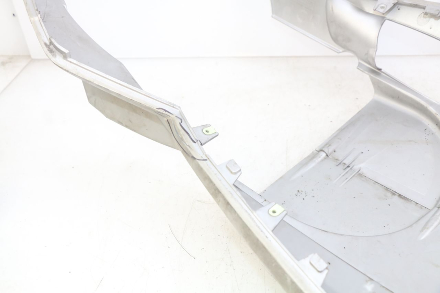 photo de FALDONES PEUGEOT SATELIS 125 (2010 - 2012) - Zoom estado de uso