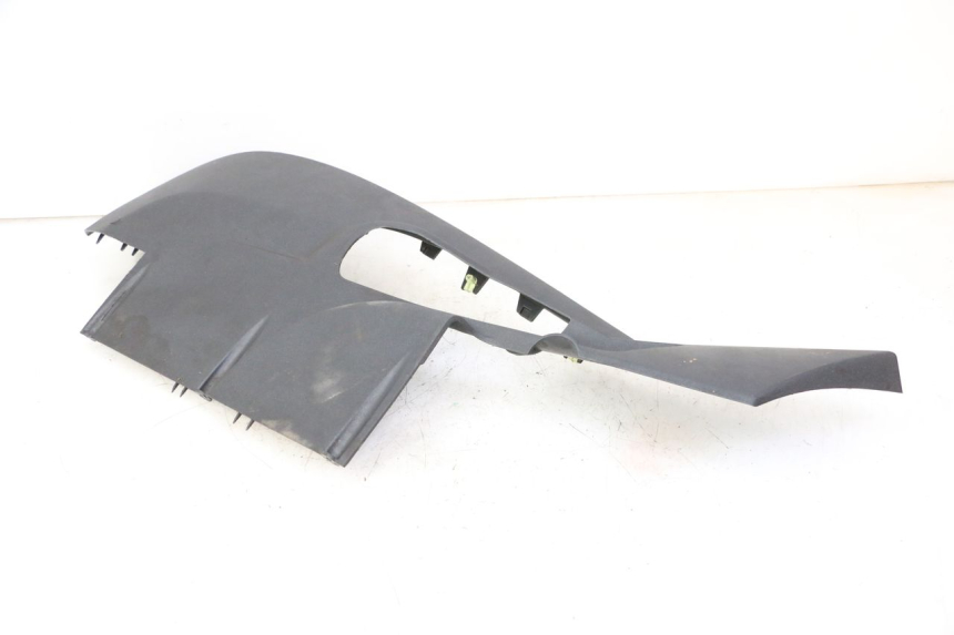 photo de BAJO CARENADO PEUGEOT SATELIS 125 (2013 - 2018) - Primer plano técnico