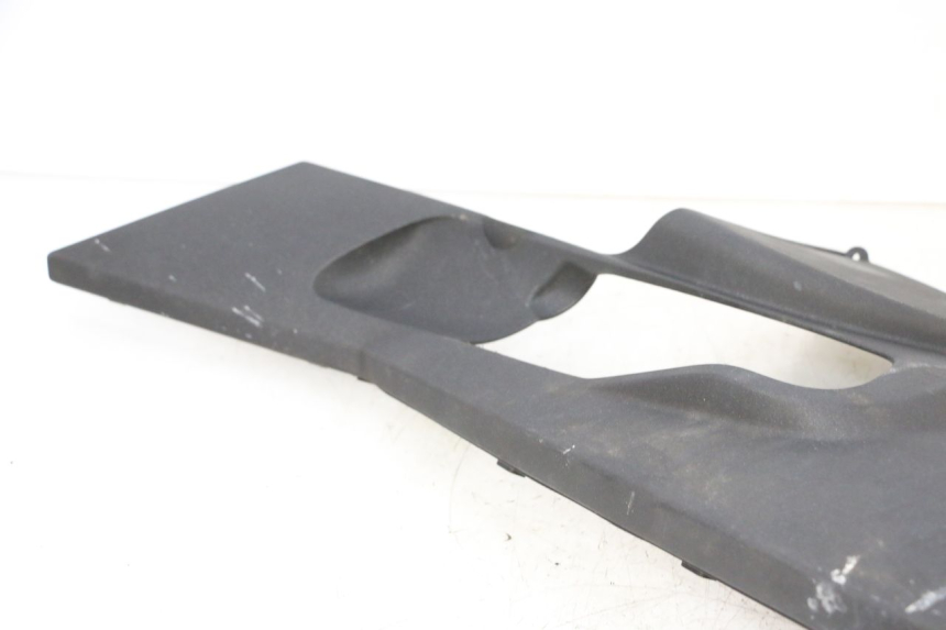 photo de BAJO CARENADO PEUGEOT SATELIS 125 (2013 - 2018) - Otra vista del artículo