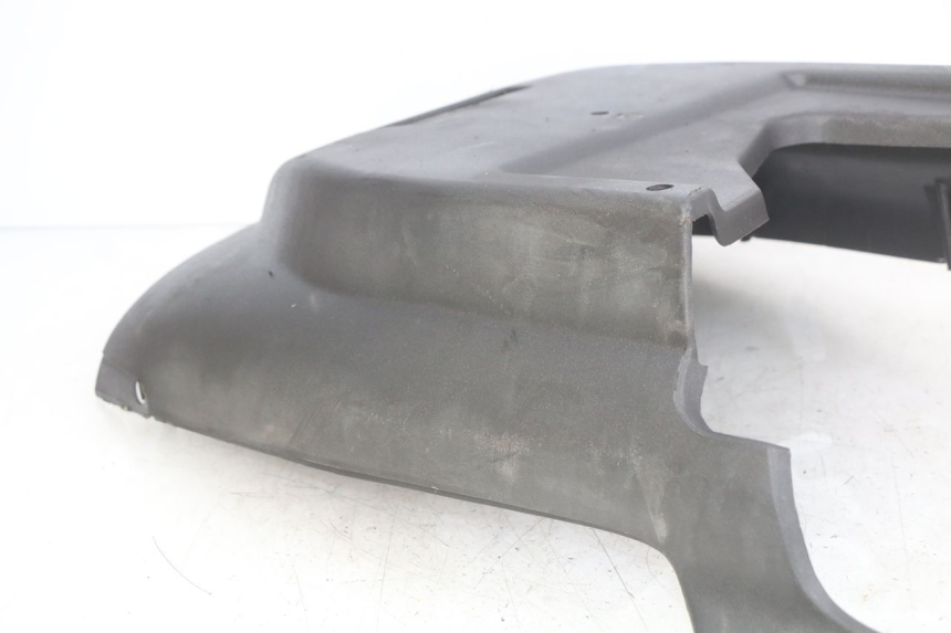 photo de FALDóN APRILIA SCARABEO LIGHT 125 (2007 - 2011) - Zoom sobre los componentes