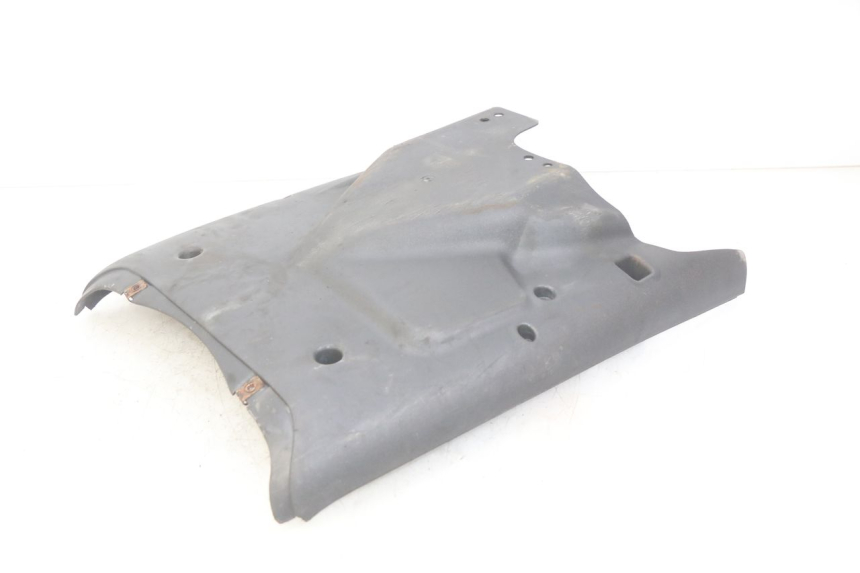 photo de BAJO DE CHASIS APRILIA SCARABEO 100 (2003 - 2012) - Primer plano técnico