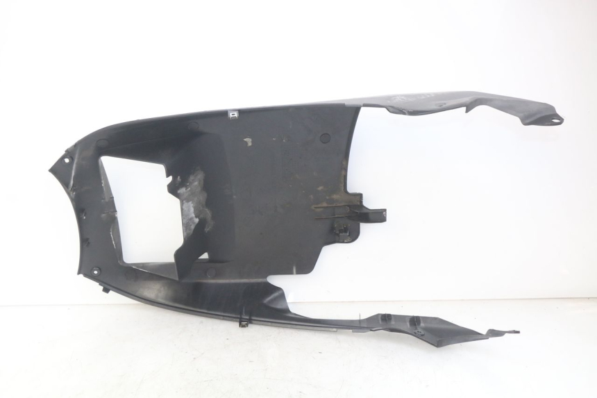 photo de BAJO DE CHASIS MBK SKYCRUISER 125 (2010 - 2013) - Primer plano técnico