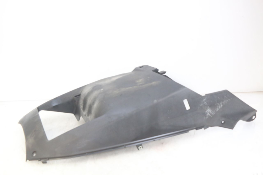 photo de BAJO DE CHASIS MBK SKYCRUISER 125 (2010 - 2013) - Estado de la superficie y material