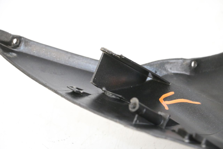 photo de BAJO CARENADO APRILIA SR CARB LC 2T 50 (2004 - 2012) - Zoom estado de uso