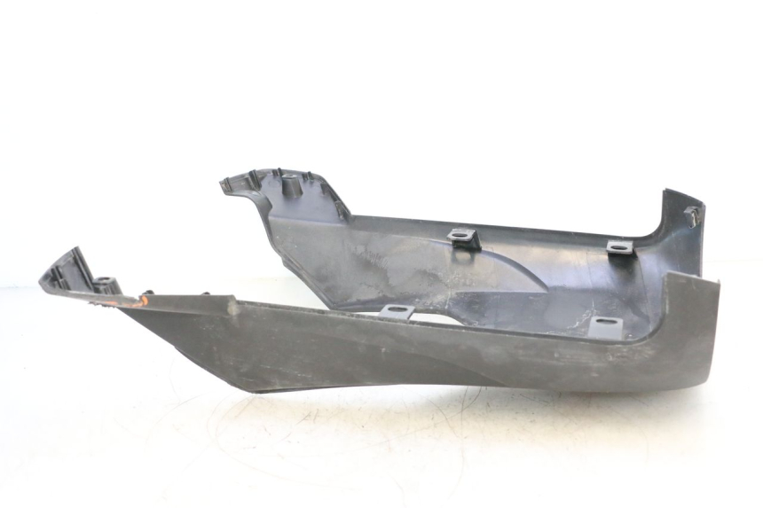 photo de BAJO CARENADO APRILIA SR MOTARD 50 (2012 - 2018) - Características distintivas
