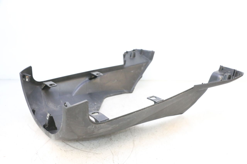 photo de BAJO CARENADO APRILIA SR MOTARD 50 (2012 - 2018) - Primer plano de alta resolución