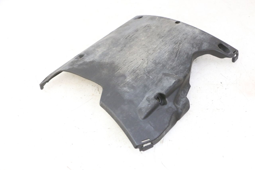 photo de BAJO DE CAJA PEUGEOT STREETZONE I NAKED 2T 50 (2018 - 2020) - Detalle de la pieza