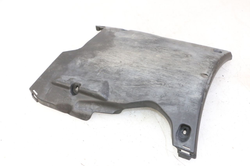 photo de BAJO DE CAJA PEUGEOT STREETZONE I NAKED 2T 50 (2018 - 2020) - Zoom estado de uso