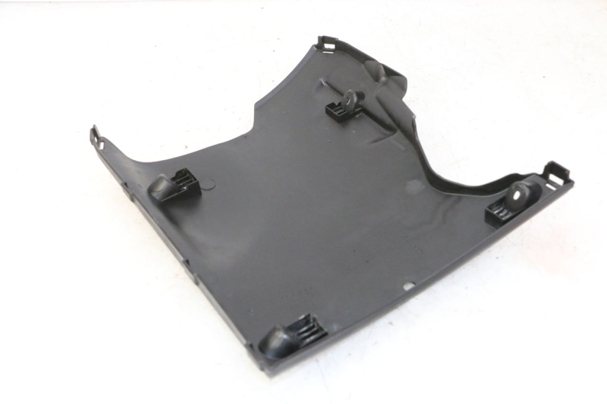 photo de BAJO DE CAJA PEUGEOT STREETZONE I NAKED 2T 50 (2018 - 2020) - Vista general del producto