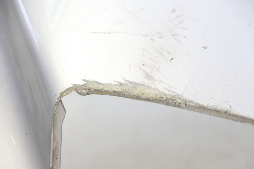 photo de BAJO CARENADO APRILIA SXR 50 (2021 - 2023) - Enfoque en la estructura