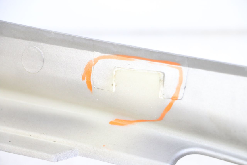 photo de BAJO CARENADO APRILIA SXR 50 (2021 - 2023) - Primer plano técnico